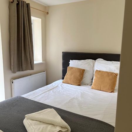 Apartamento Ybc Court, Aldershot Exterior foto