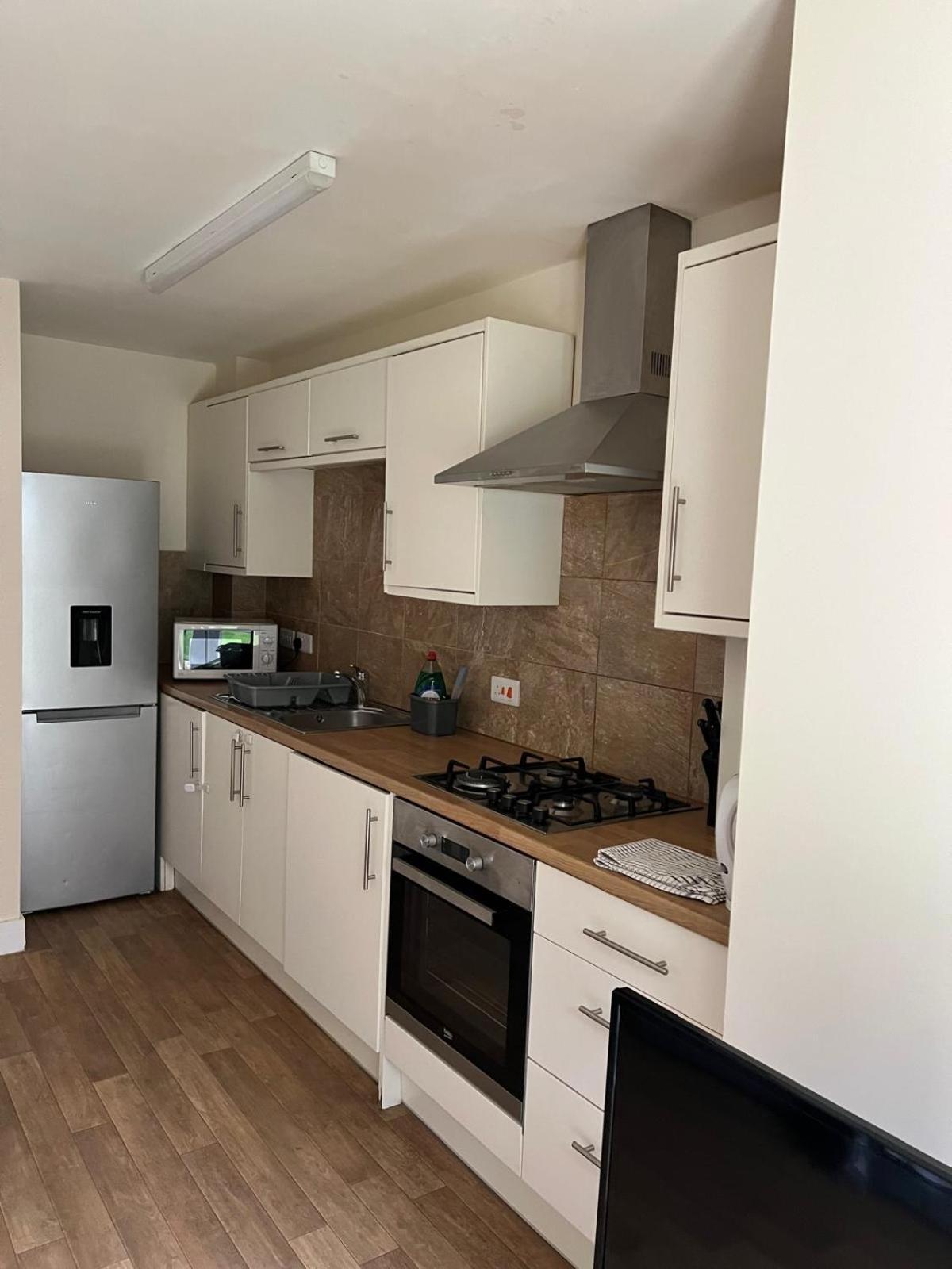 Apartamento Ybc Court, Aldershot Exterior foto